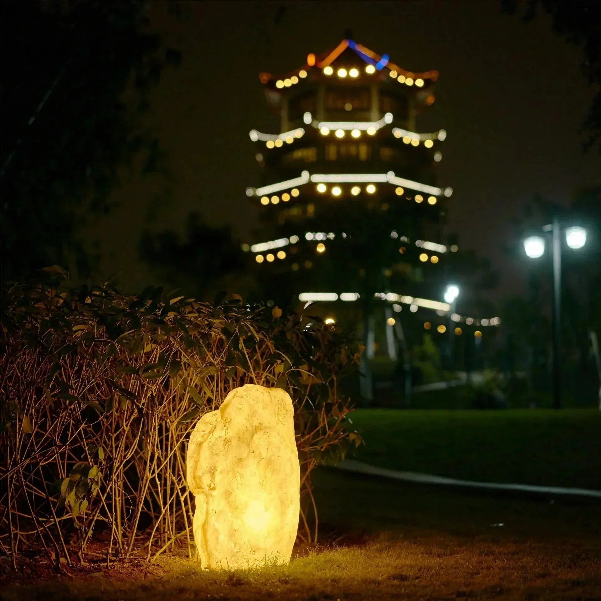 Stone Outdoor Light with Vibrant Design