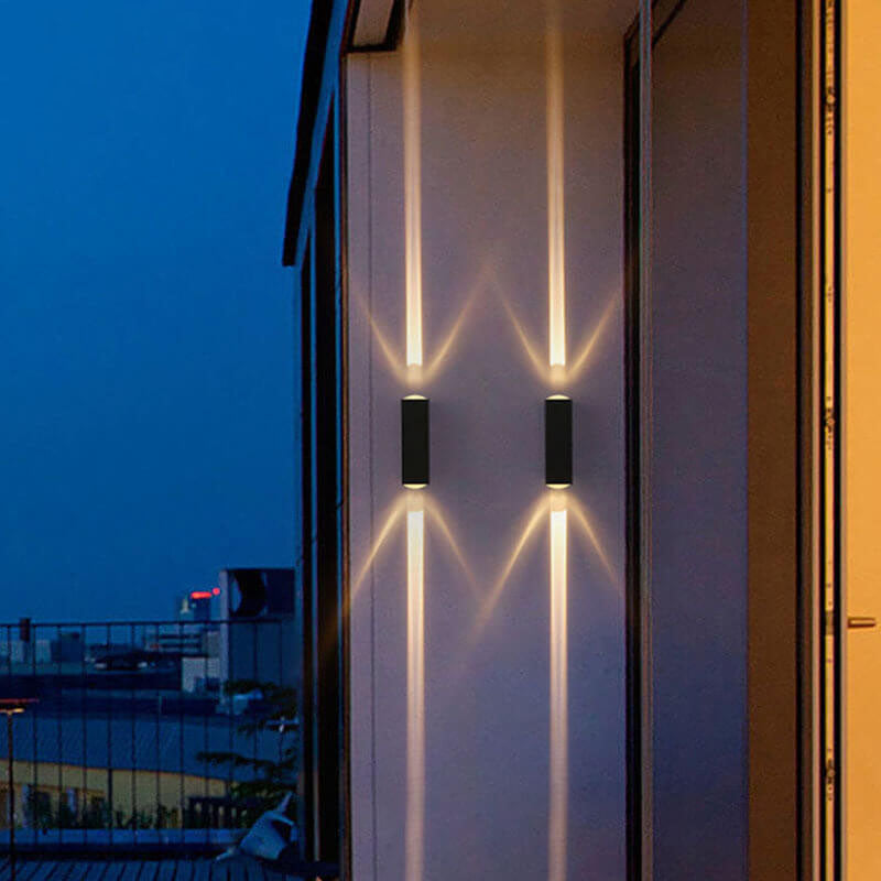 Slim Black Outdoor Wall Light – Energy-Efficient LED Fixture for Modern Spaces