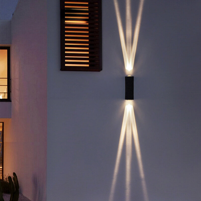 Slim Black Outdoor Wall Light – Energy-Efficient LED Fixture for Modern Spaces