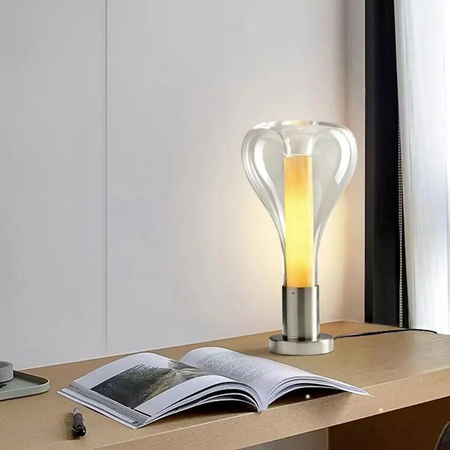 Artistic Lava Table Lamp