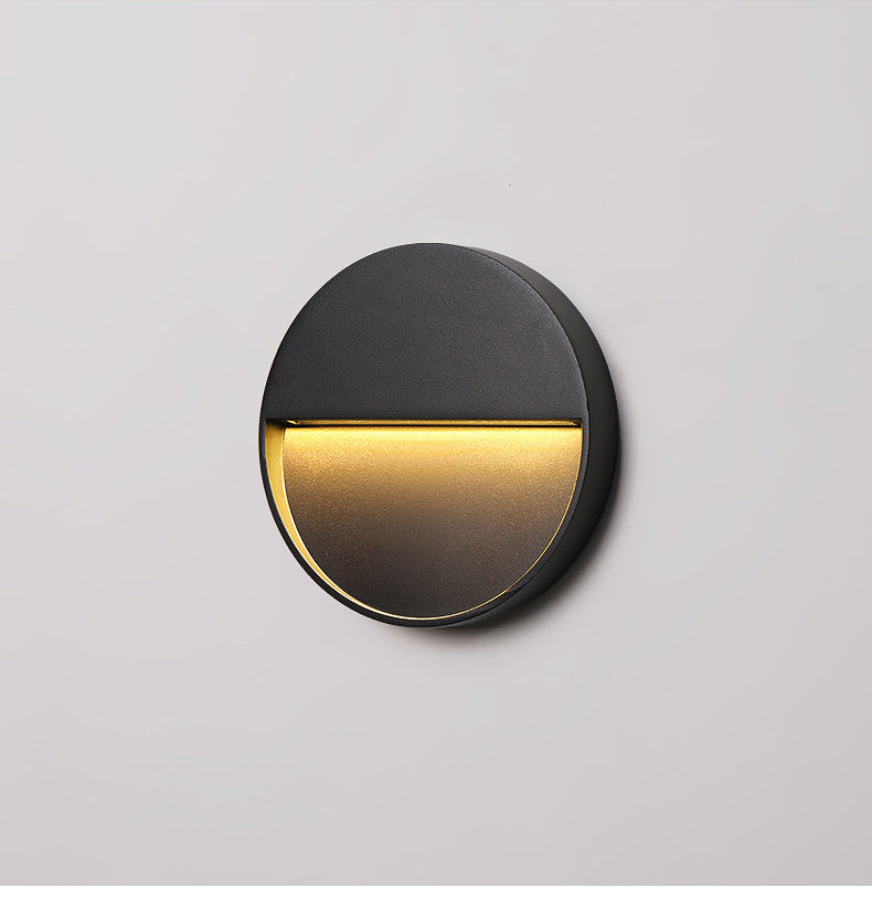 Low-Level Wall Light | Outdoor Floor-Level Lighting